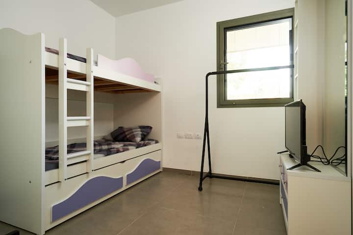 غرفة النوم 2