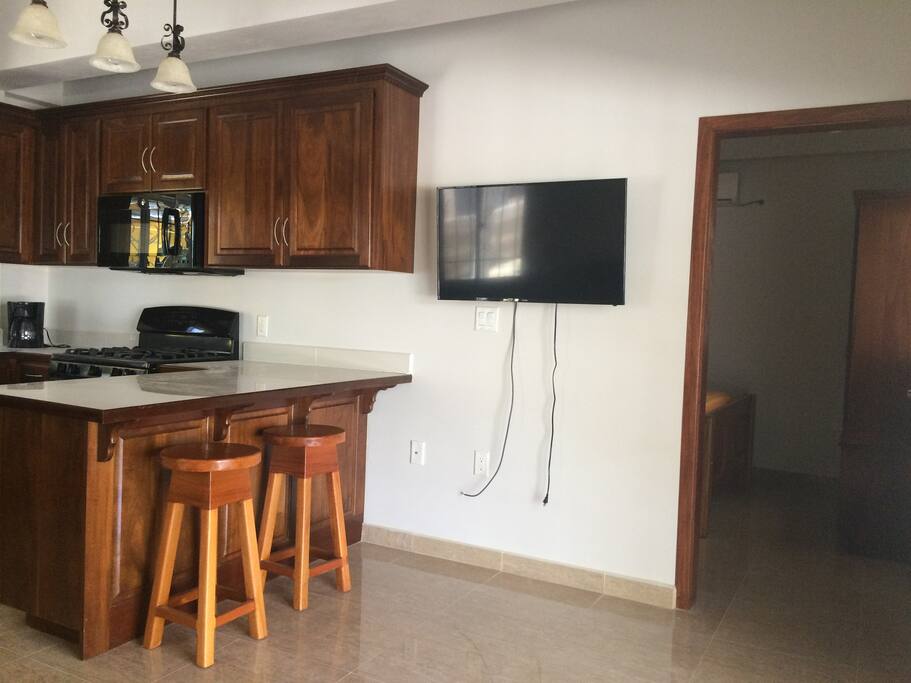 TV with cable and suite has wifi