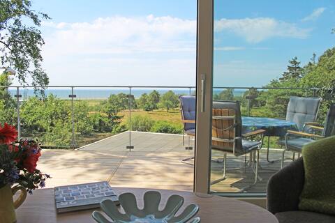 Cosy nest with spectacular view