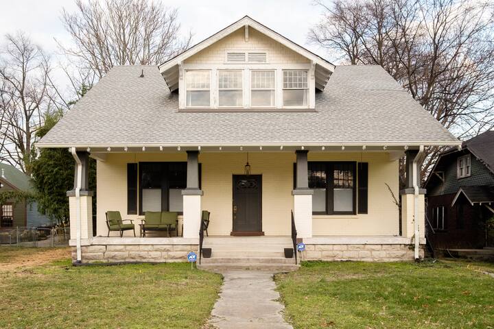 12 South Perfect for Big Groups Downtown Broadway gallery image 4