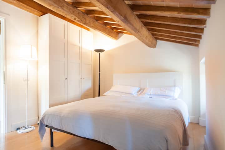 Спална соба на втор кат