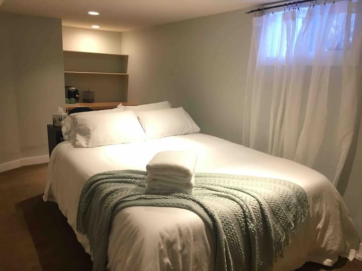 Lethbridge Vacation Rentals & Homes Alberta, Canada Airbnb