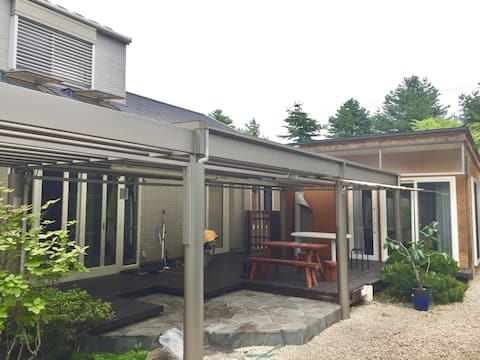 house with hot spring, jacuzzi, open-air bath