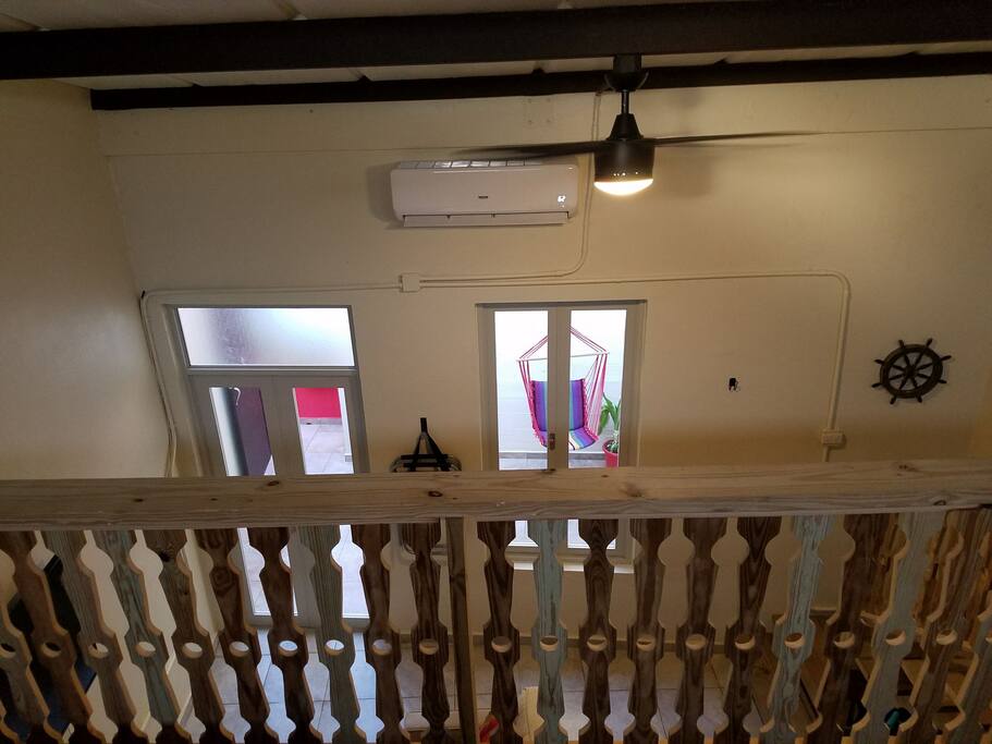 air conditioner and ceiling fan for your confort