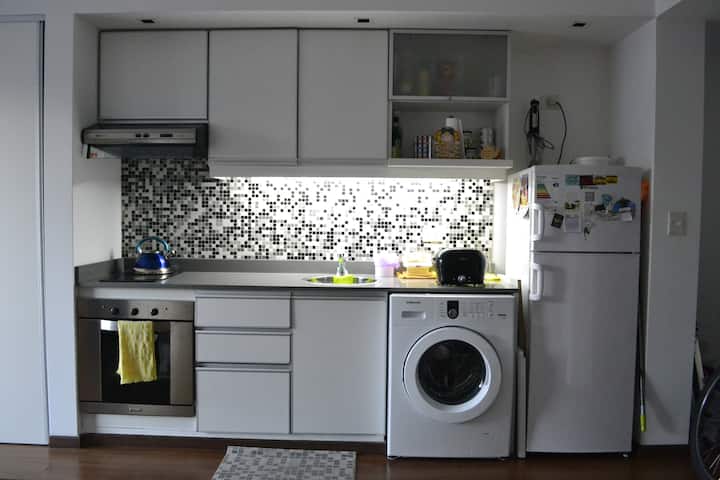 Квартира-студия с мебелью в Flores