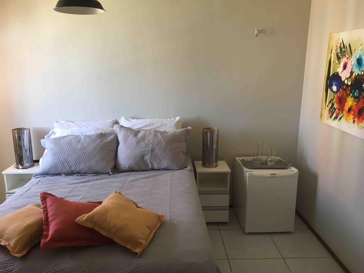 Foto do anúncio de Quarto Número II em apartamento B. Aldeota. no Aldeota