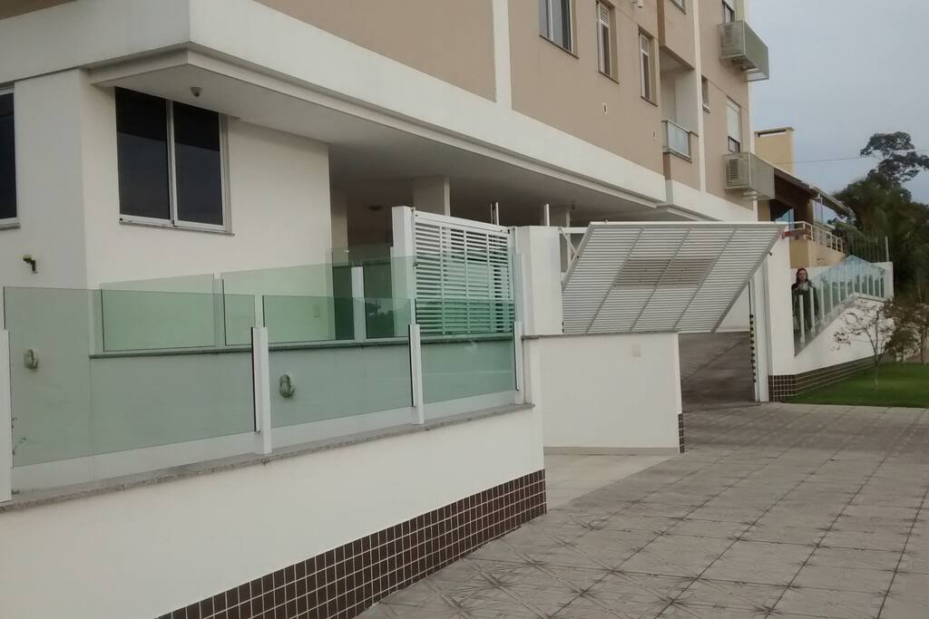 Entrada da garagem