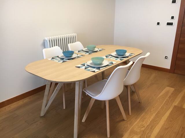 Guggenheim 200m. Plaza Euskadi Apartamento (WIFI) gallery image 4