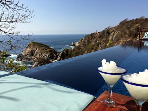 Palapa Villa - Ocean view house with private pool