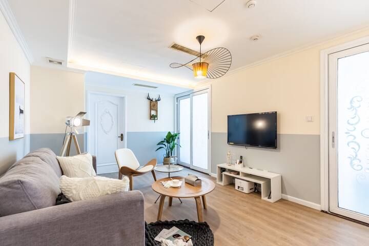 「情人坝的夜」视野超赞海景房|地铁2、3号线|万象城|未来广场|威斯汀|市政府|福泰广场|颐和国际