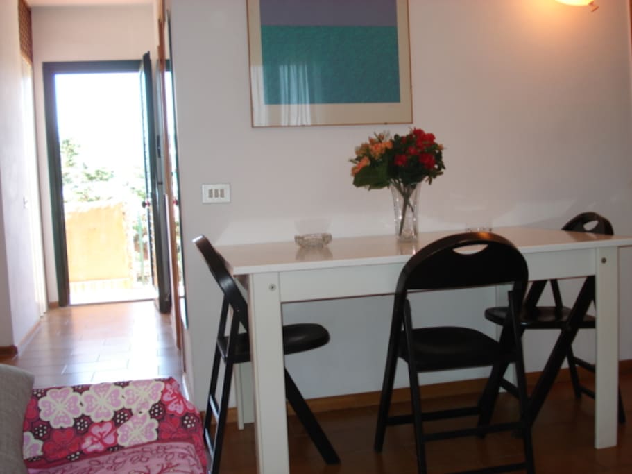 la sala e il corridoio