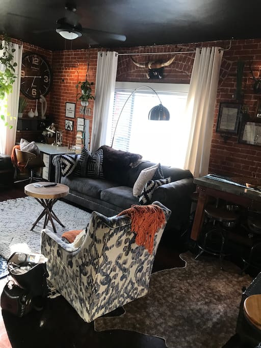 Living room! Perfect place to come home to!