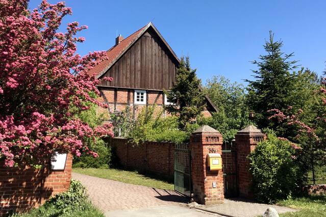 Airbnb Paul Lincke Strasse 1 Vacation Rentals Places To Stay