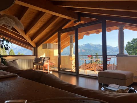 Top Airbnb: Lake view house (CIR:10306400281) a Stresa