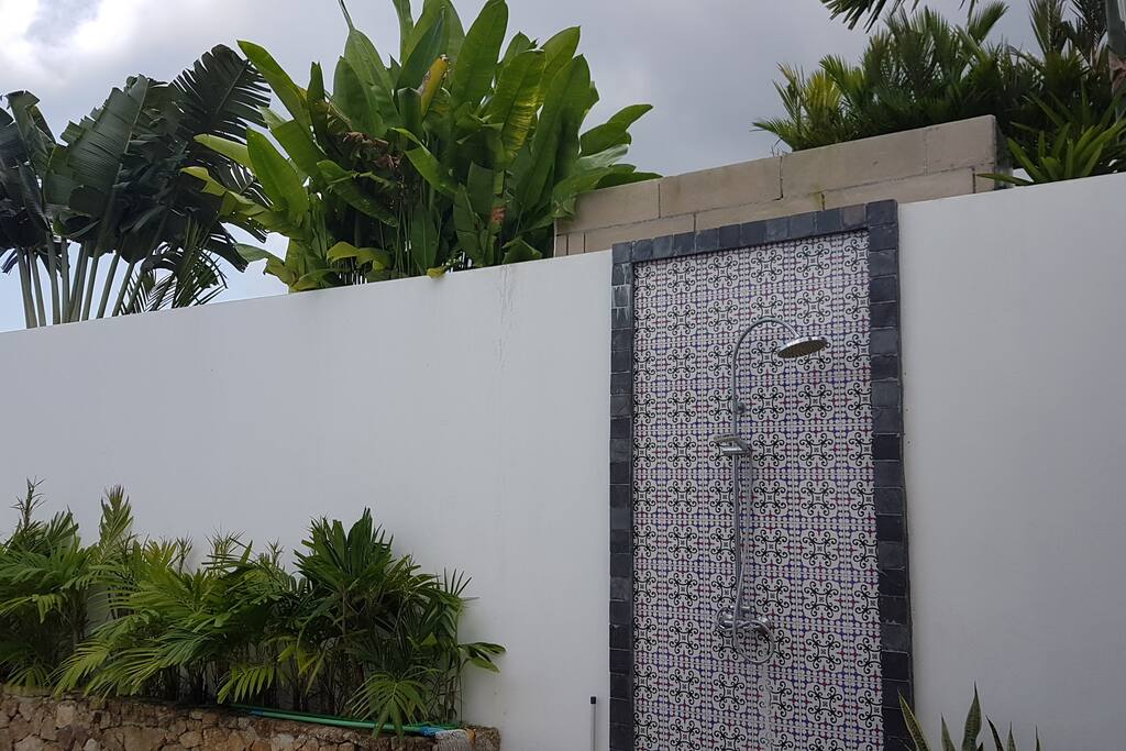 Outdoor shower