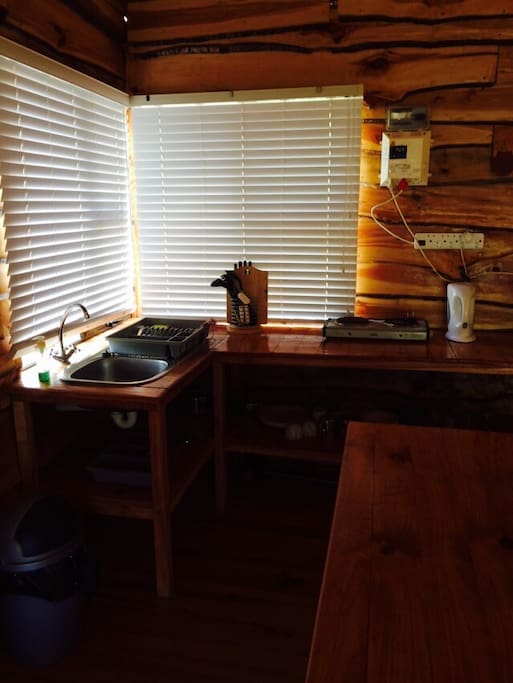 Kitchenette with all the basics