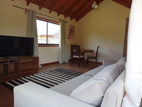 Spacious cabin on the Route 5 South and cloverleaf side for 5 people