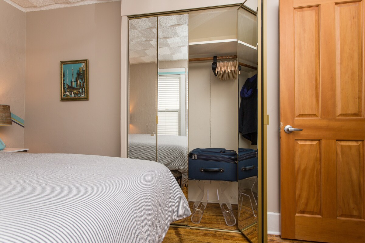 Jetson's cottage – Concordia, Macalester, Allianz