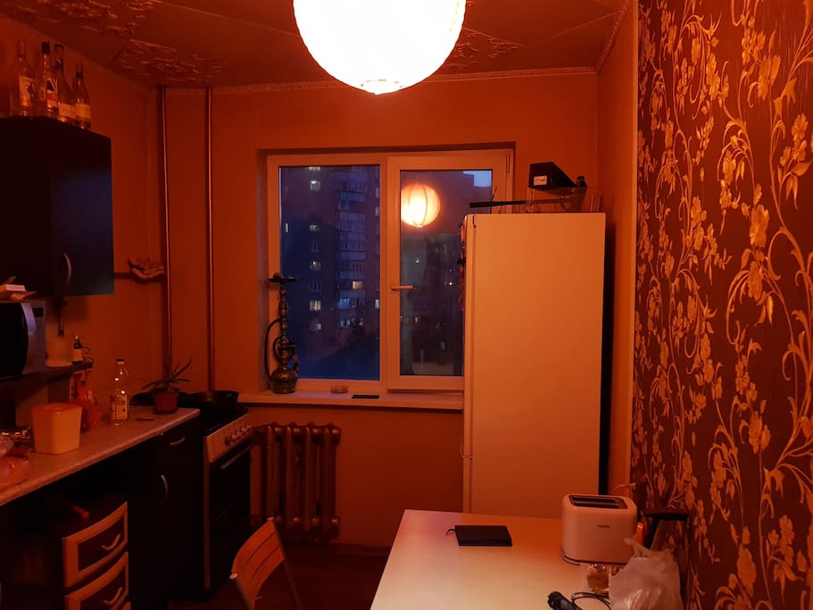 Kitchen (evening)