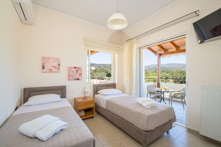 Slaapkamer #2 / Slaapkamer #2