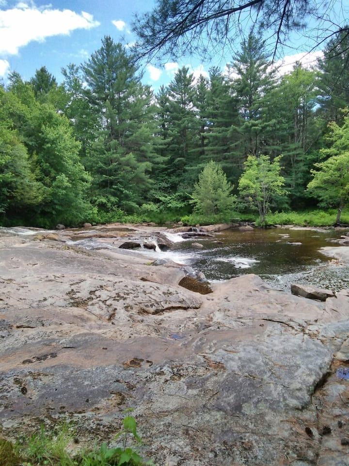 Kayuta Lake Vacation Rentals & Homes New York, United States Airbnb