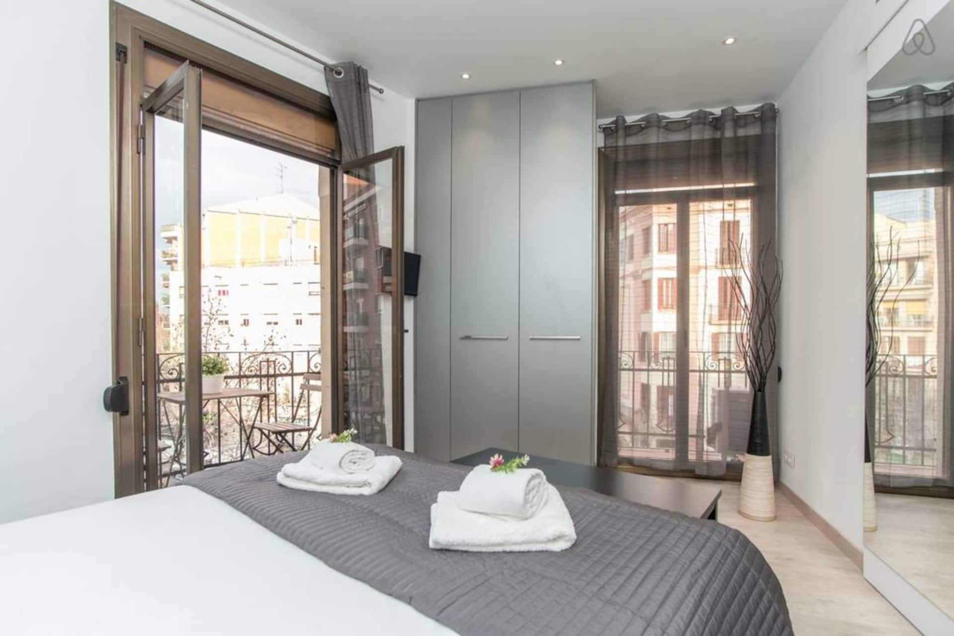 Gaudí Views - Suite with a view in Barcelona — foto 2