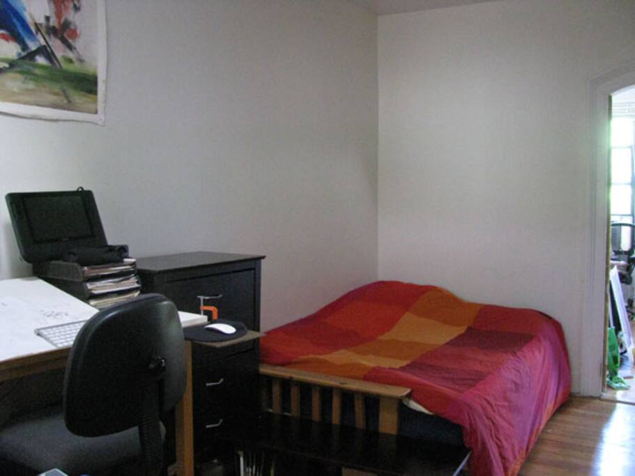 1st bedroom