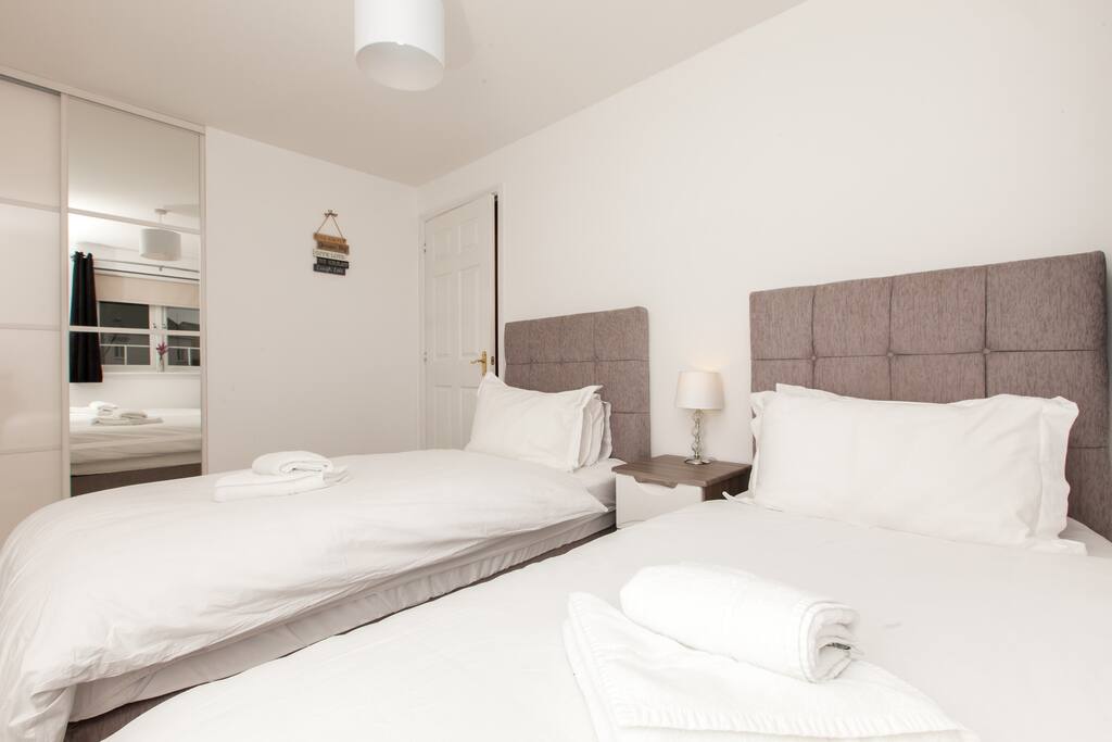 Bedroom 2 - fitted wardrobe