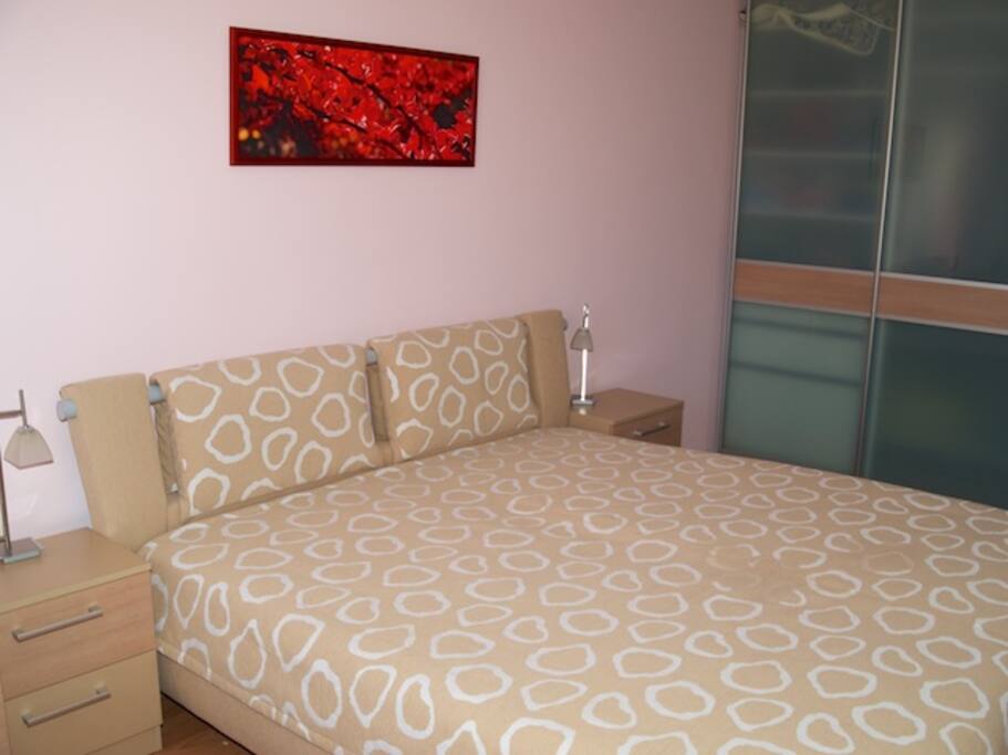 Bedroom_1
