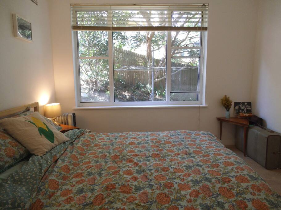 Queen Bedroom
