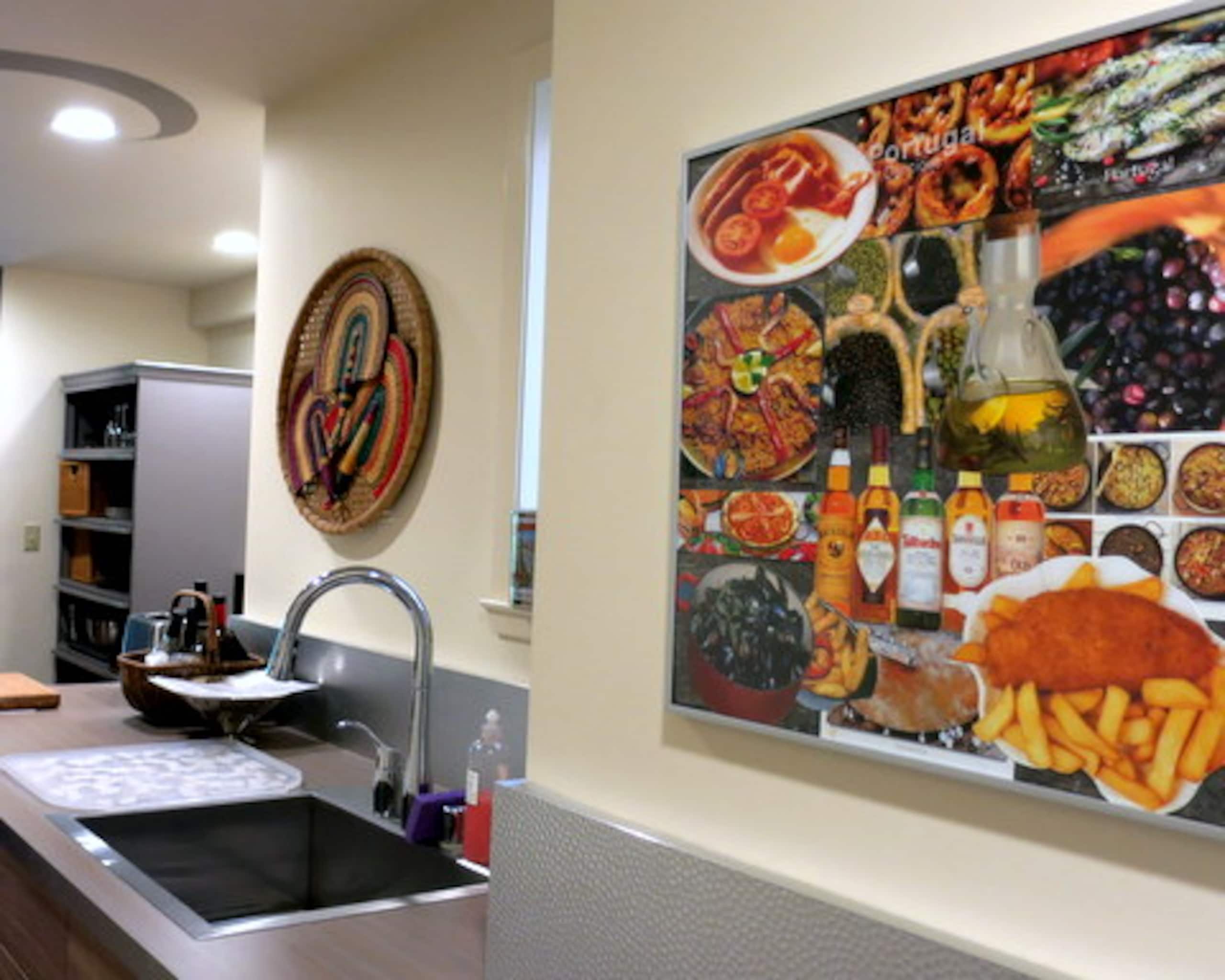 Condo in San Francisco · ★4.96 · 1 bedroom · 1 bed · 1 bath - Image 4
