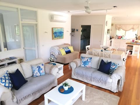 Successful Airbnb property: Johanna Cottage. A peaceful retreat in Shire Of Colac Otway