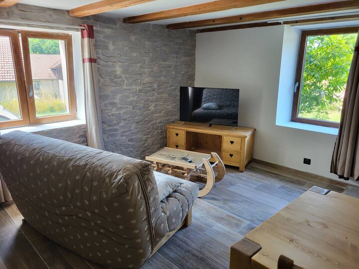 Logement Rénové Avec Spa Extérieur Privatif - Corcieux