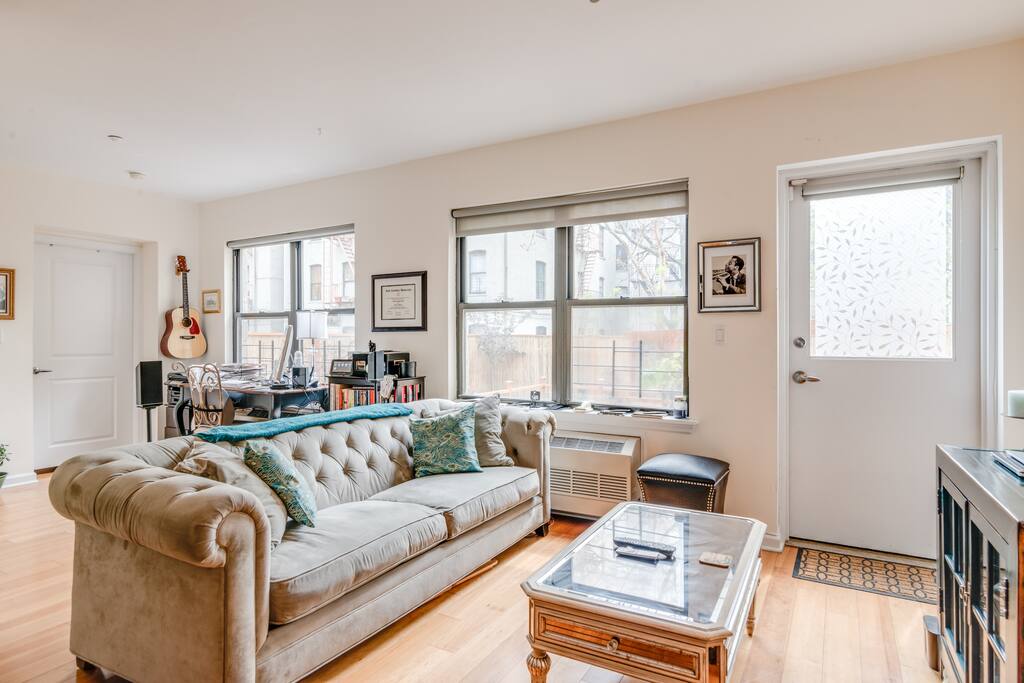 Living room.