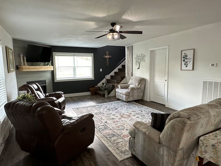 1901 Dandy Newly Remodeled 2023 Historical Home - Douglas Lake, Dandridge