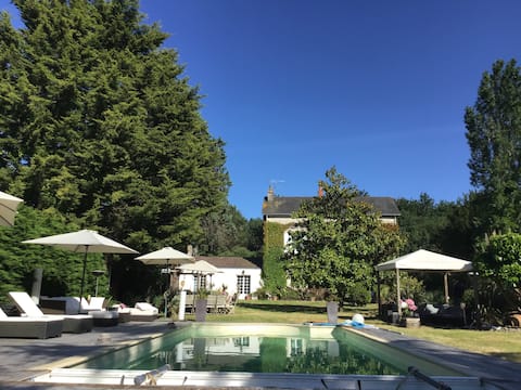 Very nice house with character , swimming pool, park