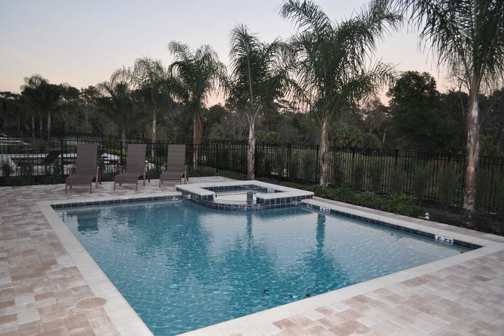 Heated Swimming Pool and Hot Spa