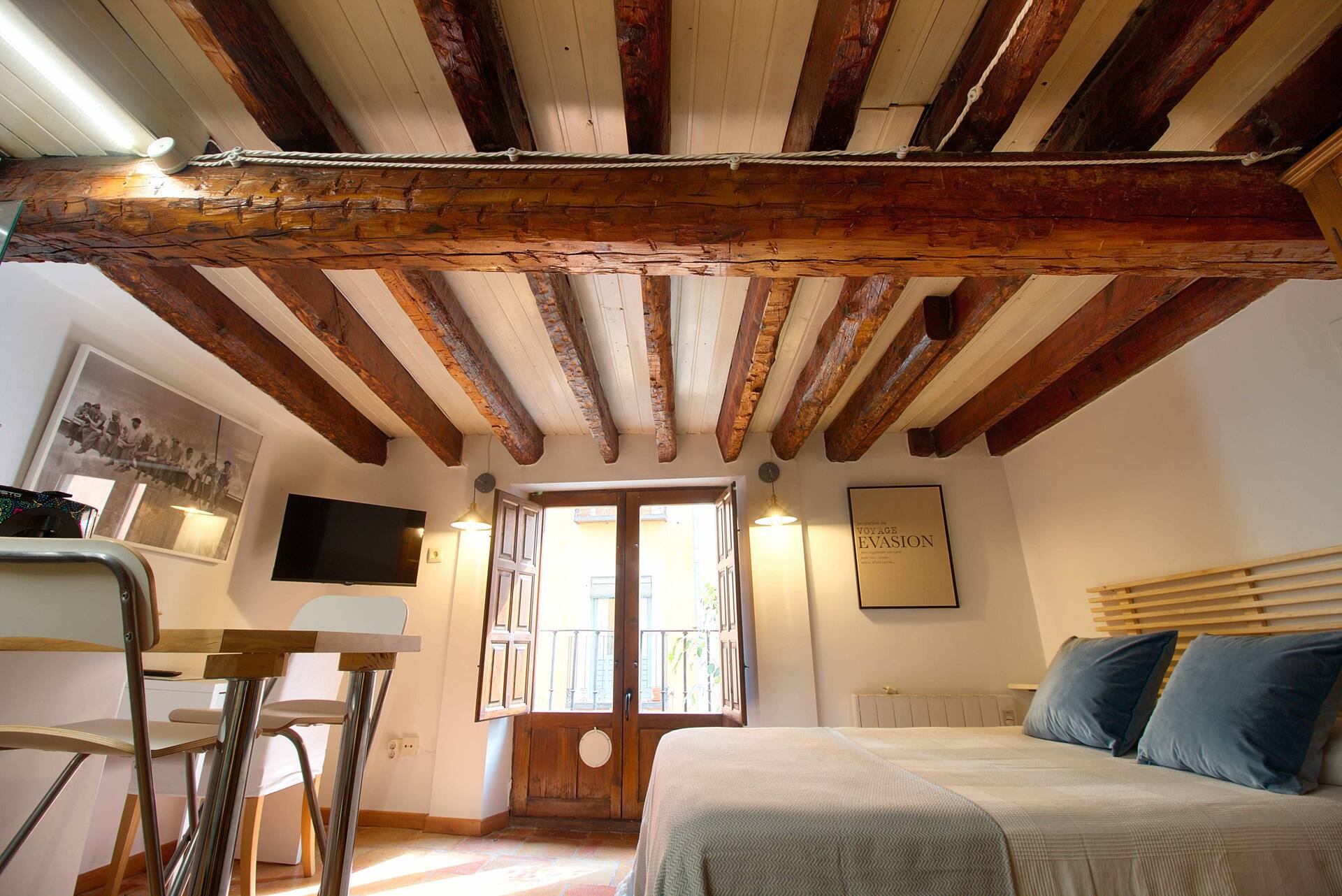 Cuencaloft Cozy Studio in Plaza Mayor Solla 2