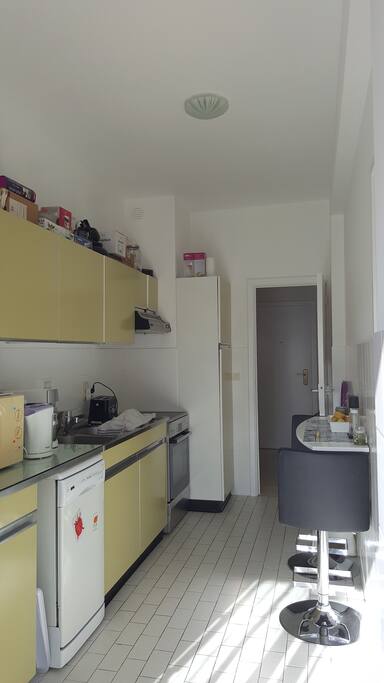 cuisine - kitchen (table 2)