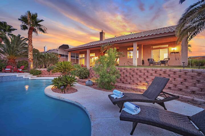 Tranquil oasis w/ Pool (heat xtra) Spa/ mini putt. gallery image 5