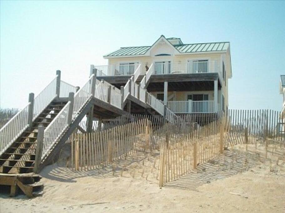 Terraces to Private Beach