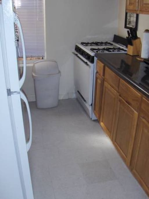 Good sized kitchen.