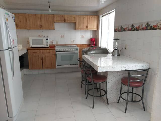 CASA COMPLETA PARA GRUPOS O FAMILIAS 3 NIVELES gallery image 5