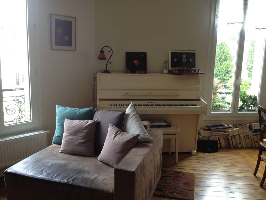 Le piano dans le salon...