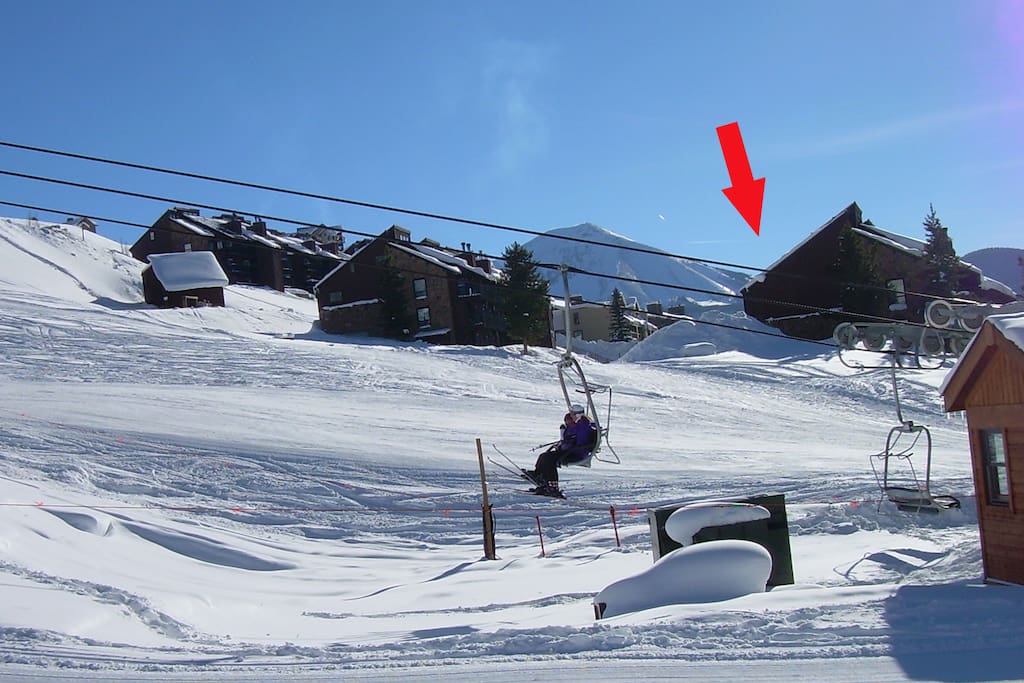 Very ski in and out - walk your kids to ski school