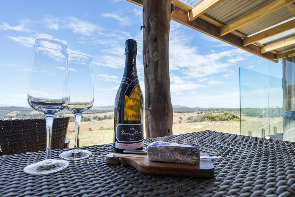 Share a drink and platter with a loved one and rejuvenate your senses.