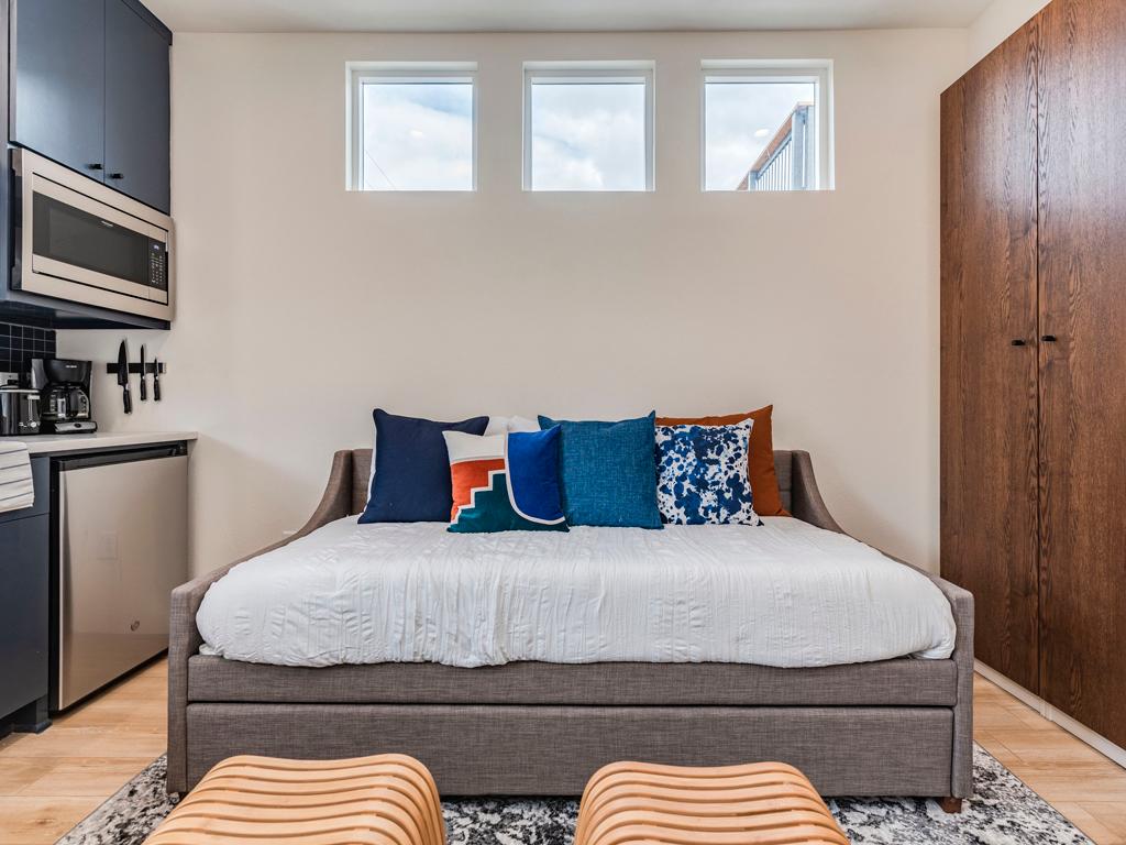 Prime Austin Location Downtown Staycation