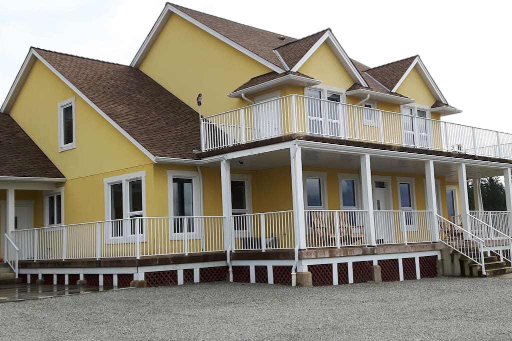Birds Eye View Retreat is the upper floor of this mountain home. Owls nest is the window and door to the left.