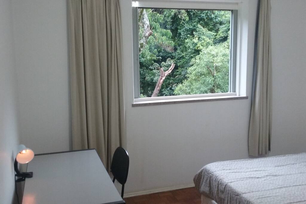 Quarto 01