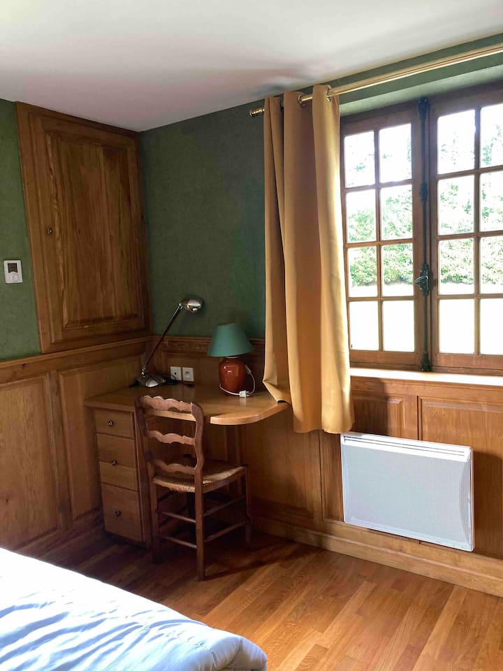 საძინებელი 4